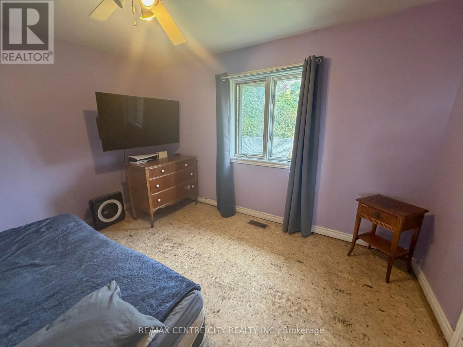 7442 Fairview Road Property Photo 40
