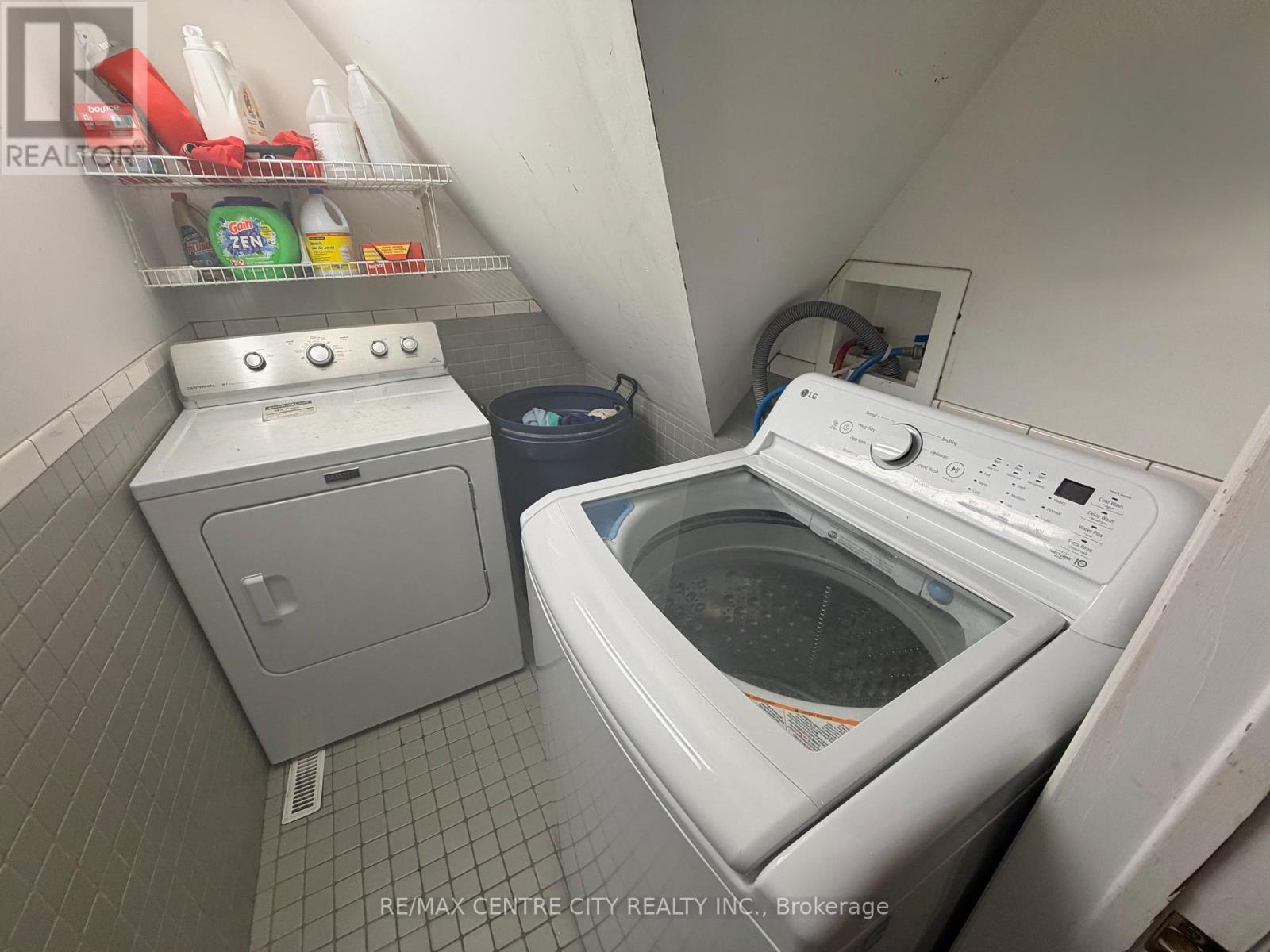 7442 Fairview Road Property Photo 44
