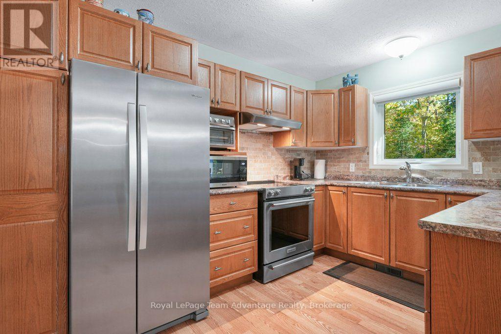 10 Oakridge Road Property Photo 15