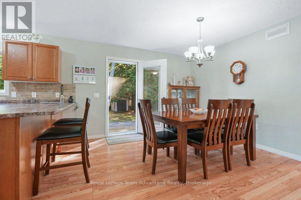 10 Oakridge Road Property Photo 18
