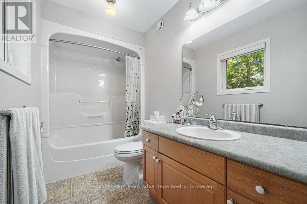 10 Oakridge Road Property Photo 21