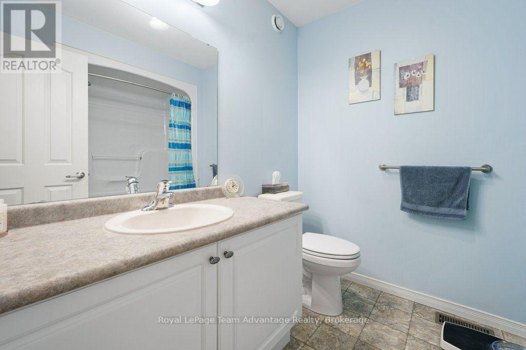 10 Oakridge Road Property Photo 23