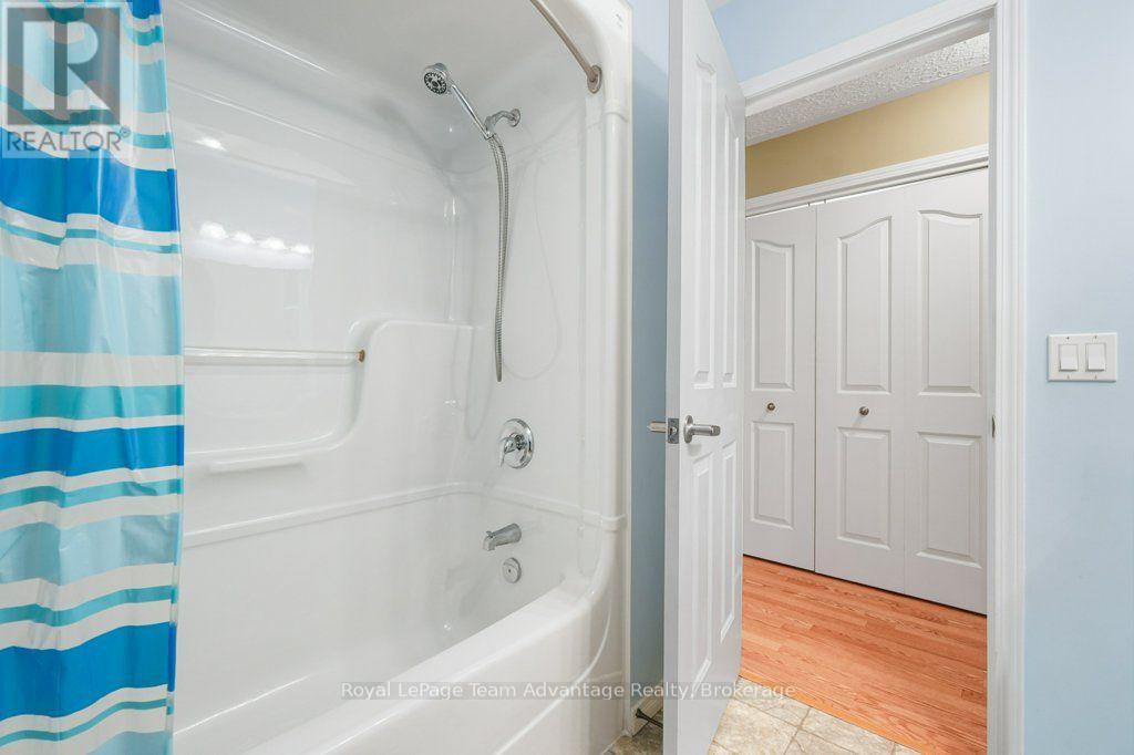 10 Oakridge Road Property Photo 24