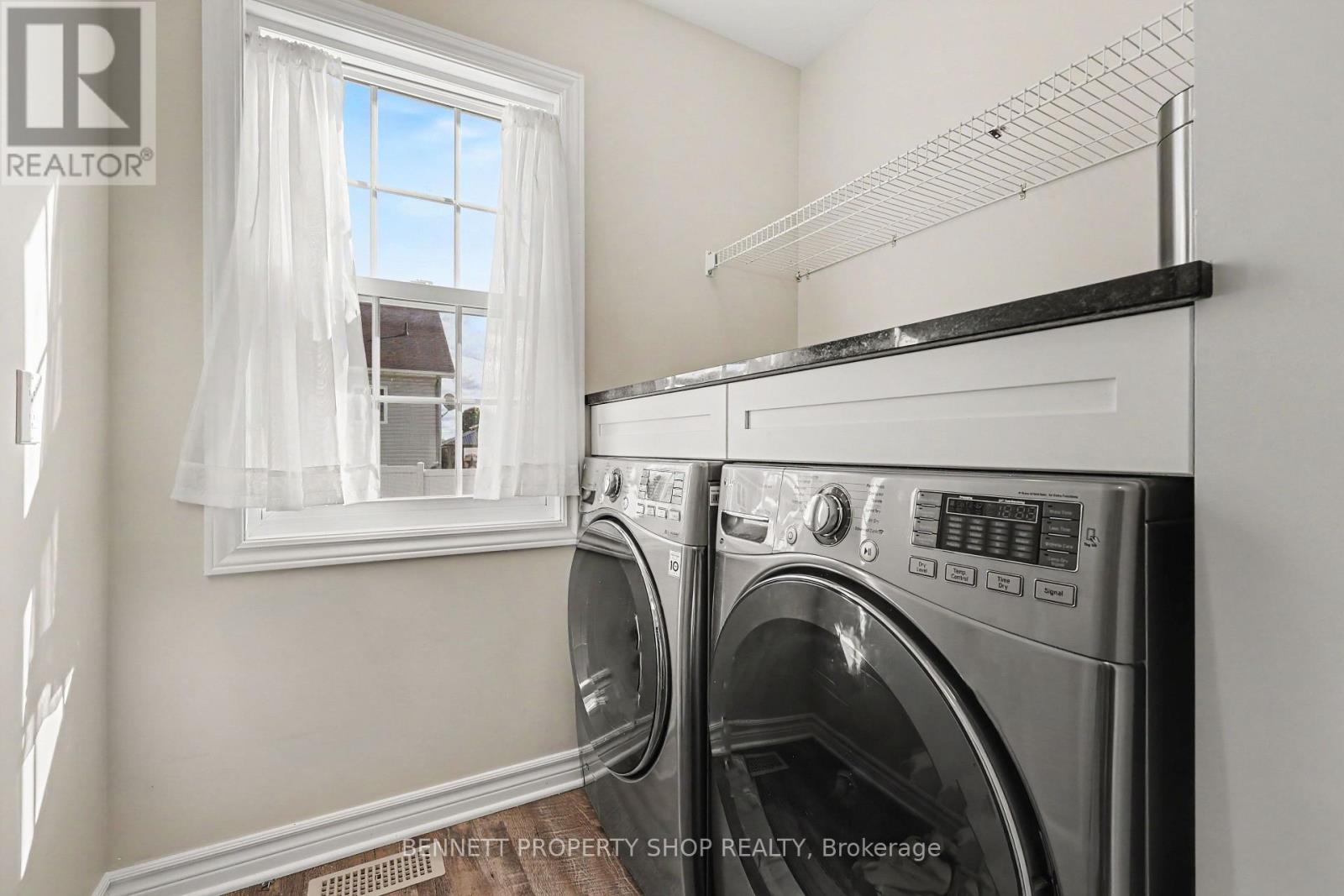 77 Tabitha Crescent Property Photo 10