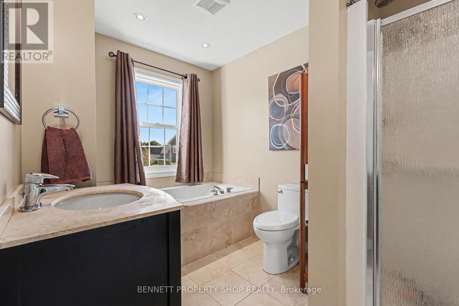 77 Tabitha Crescent Property Photo 12
