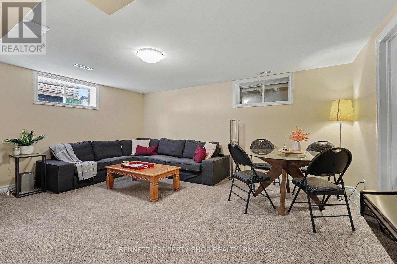 77 Tabitha Crescent Property Photo 16