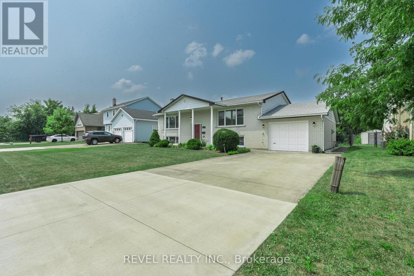 3641 Rapids View Drive Property Photo 5