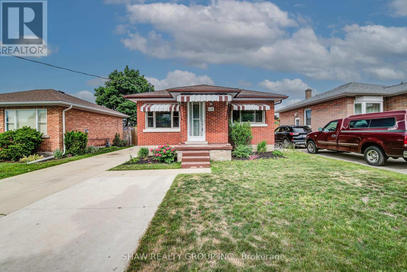 468 Highland Road Property Photo 2