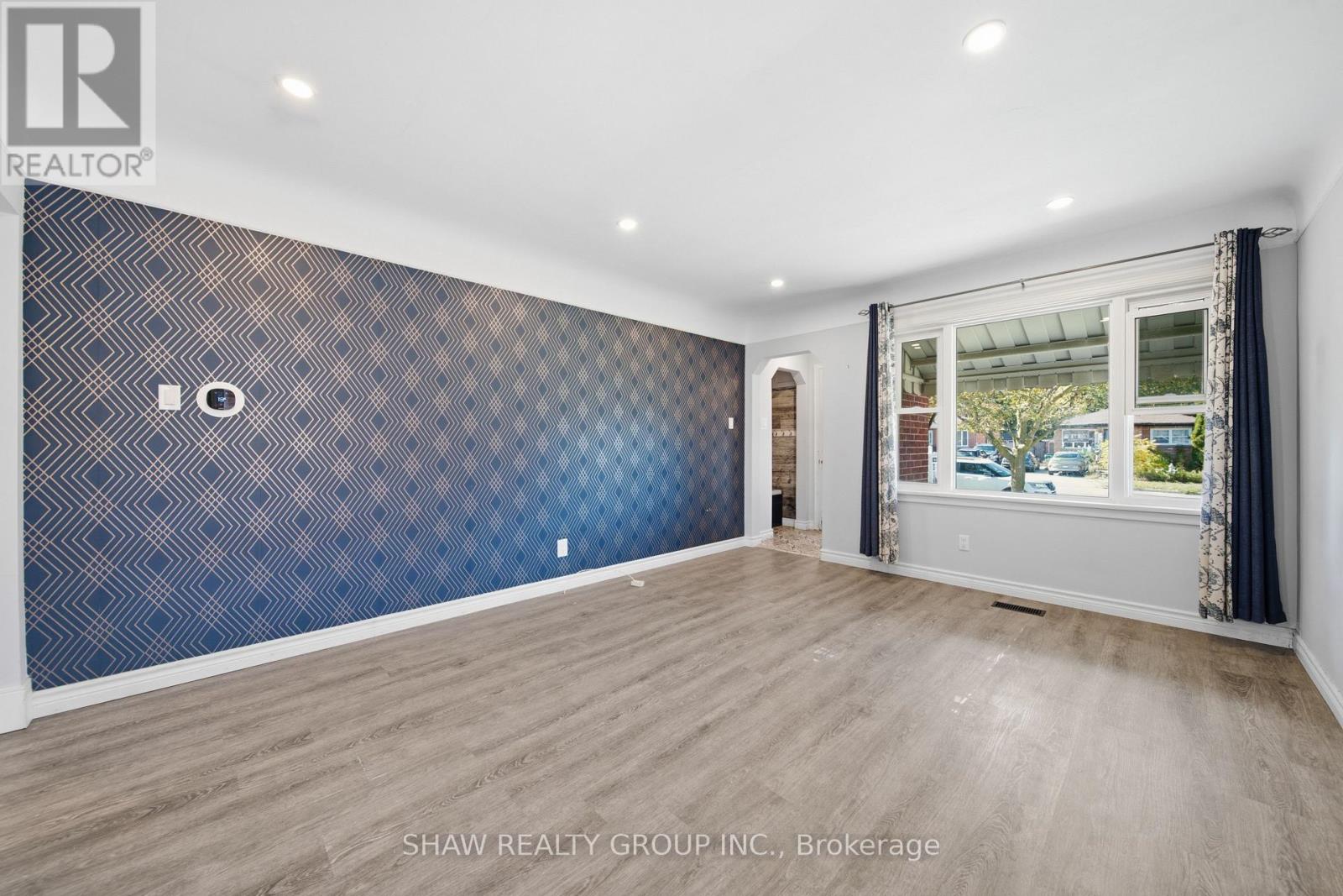 468 Highland Road Property Photo 8