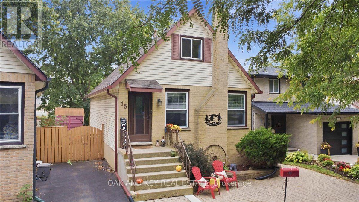 15 CHANCTON CRESCENT