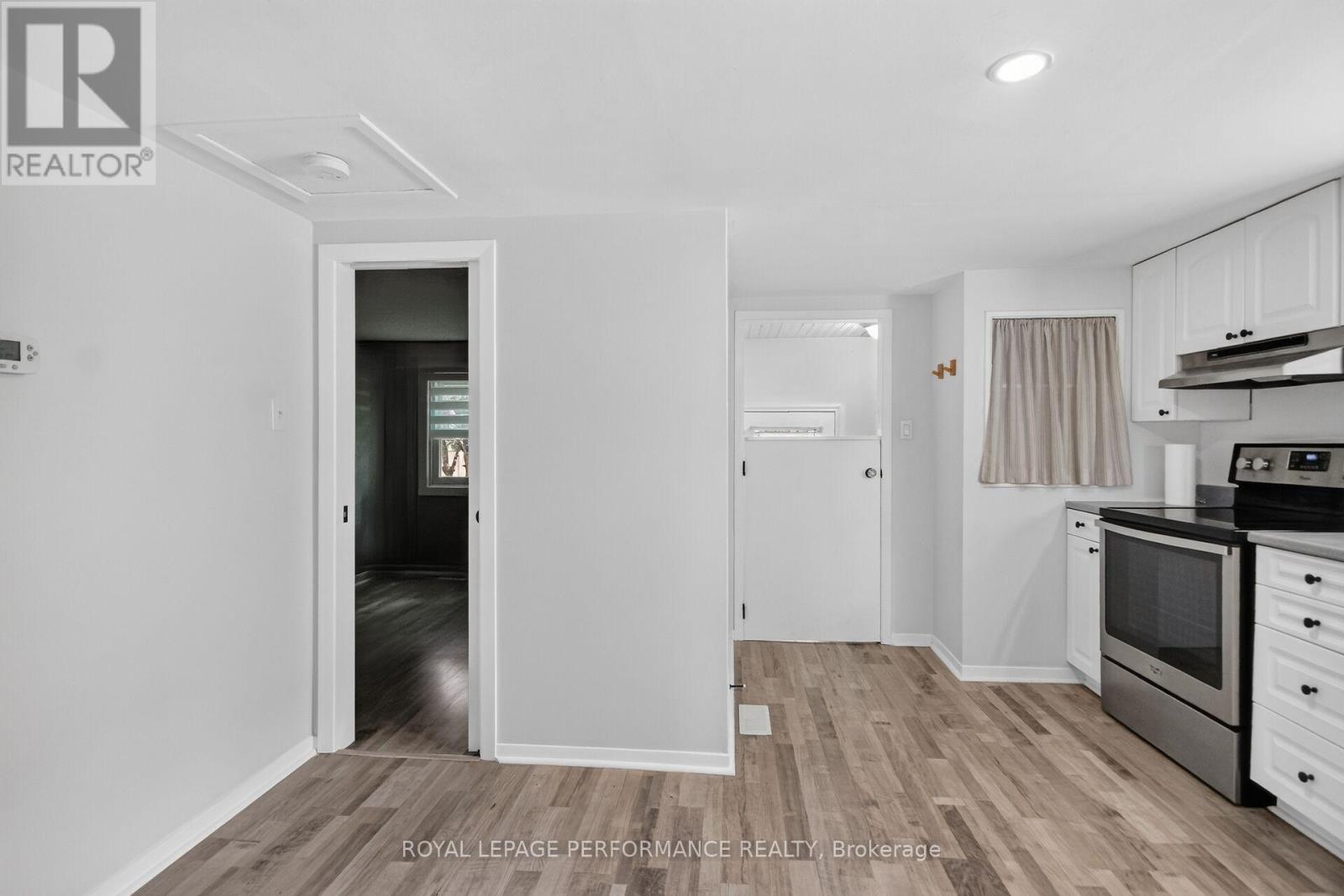 46 First Avenue Property Photo 7