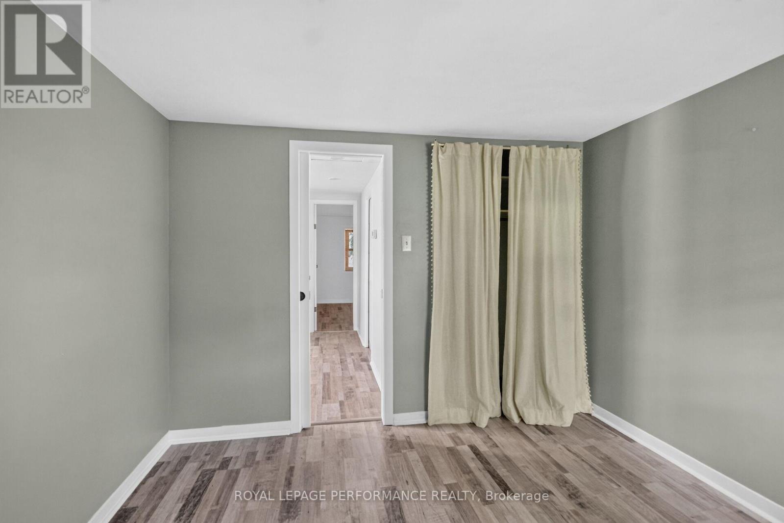 46 First Avenue Property Photo 15