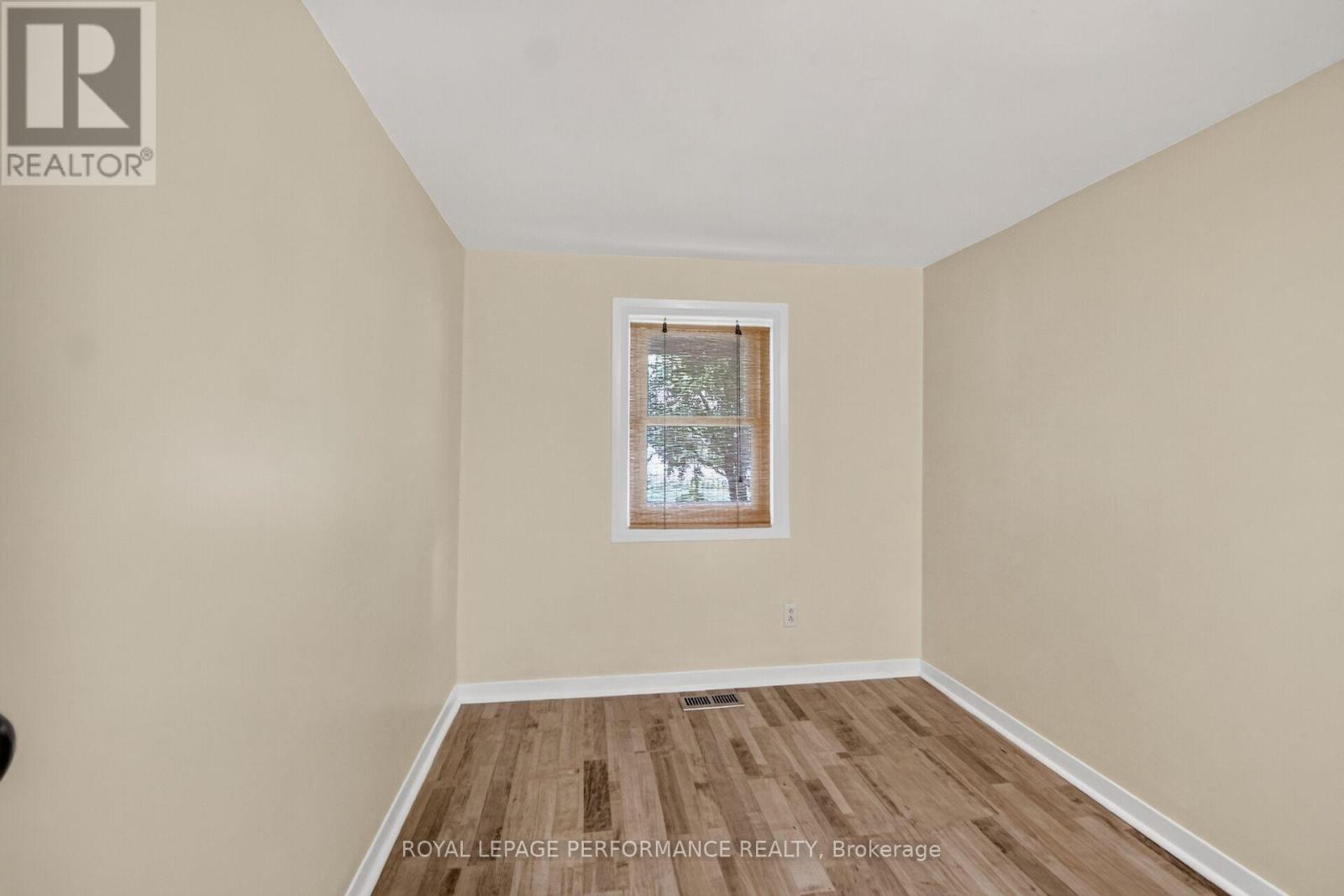 46 First Avenue Property Photo 17