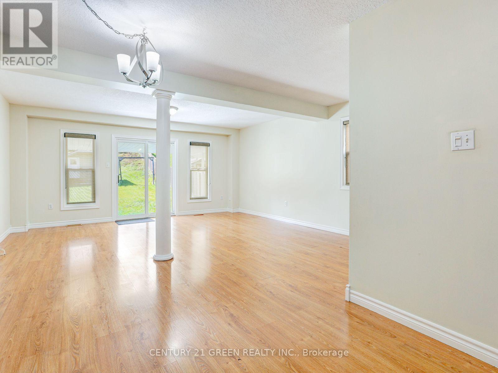 469 Activa Avenue Property Photo 11