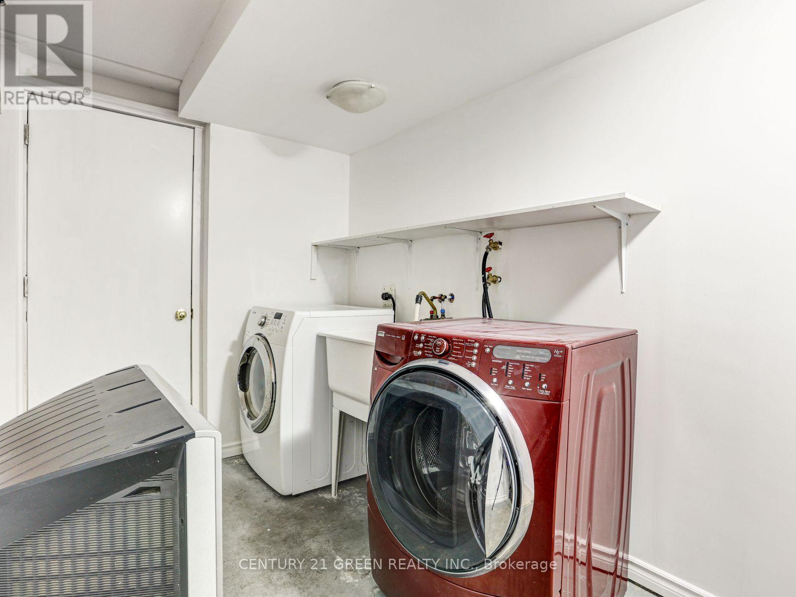 469 Activa Avenue Property Photo 14