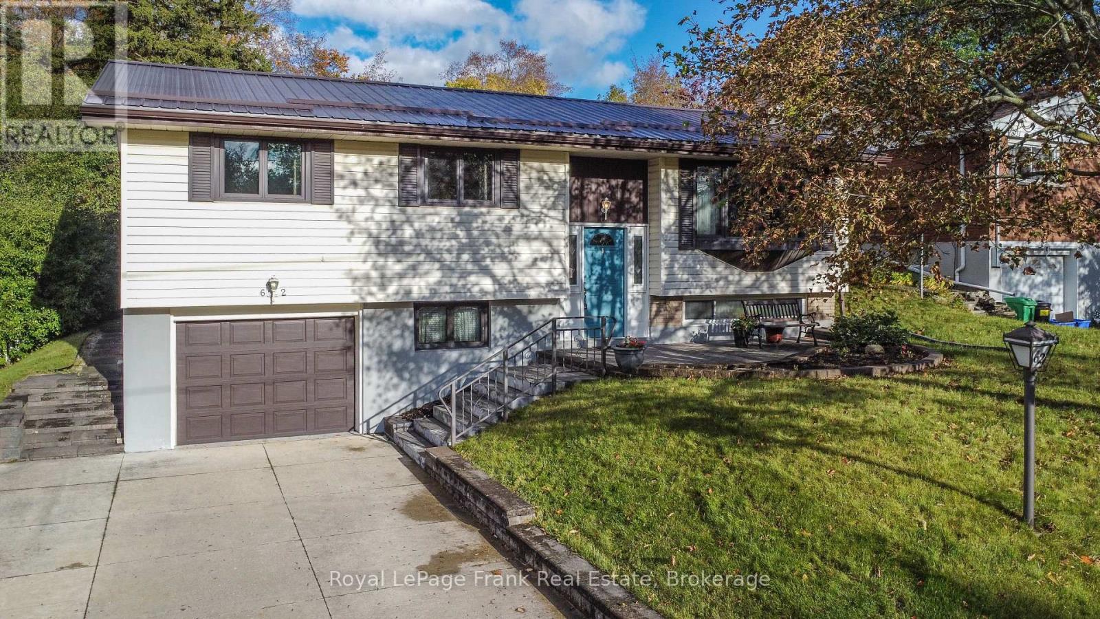 62 Springbrook Drive Property Photo 1