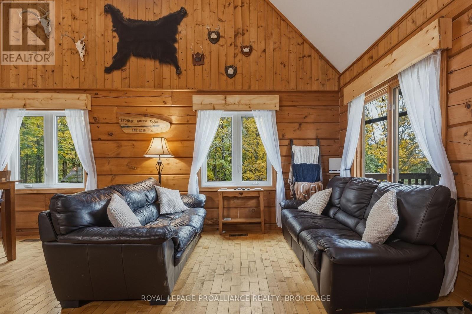 4973 Colebrook Road Property Photo 6