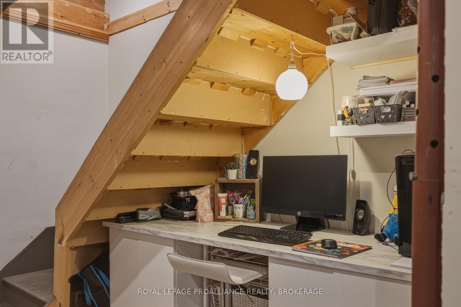 4973 Colebrook Road Property Photo 28