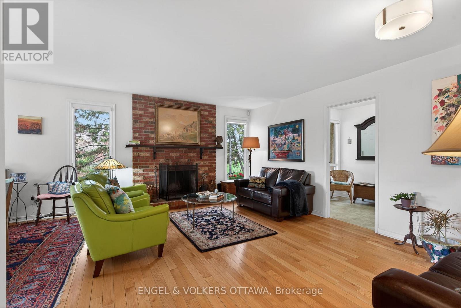 77 - 3344 Uplands Drive Property Photo 4