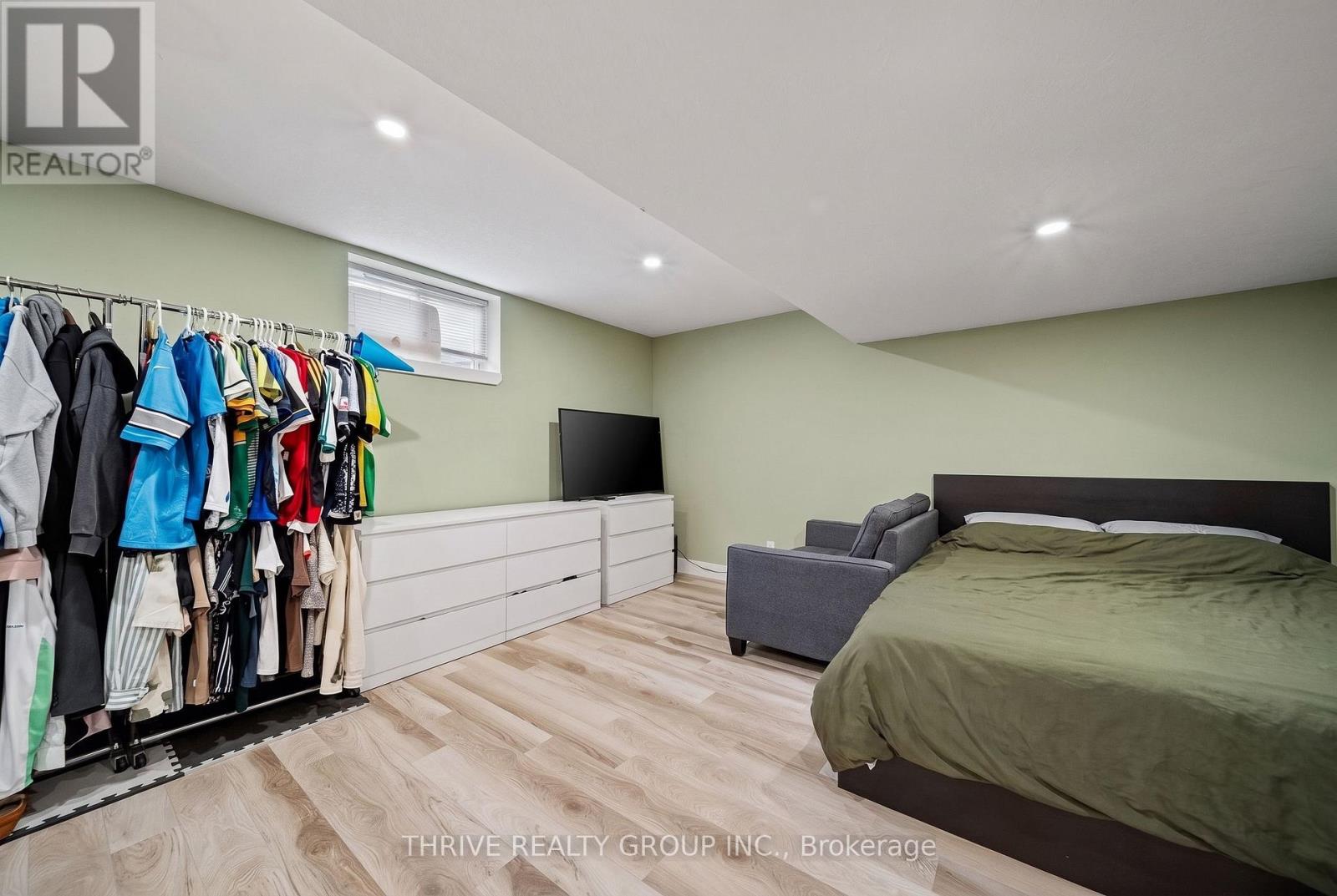 70 Pinebrook Court Property Photo 38