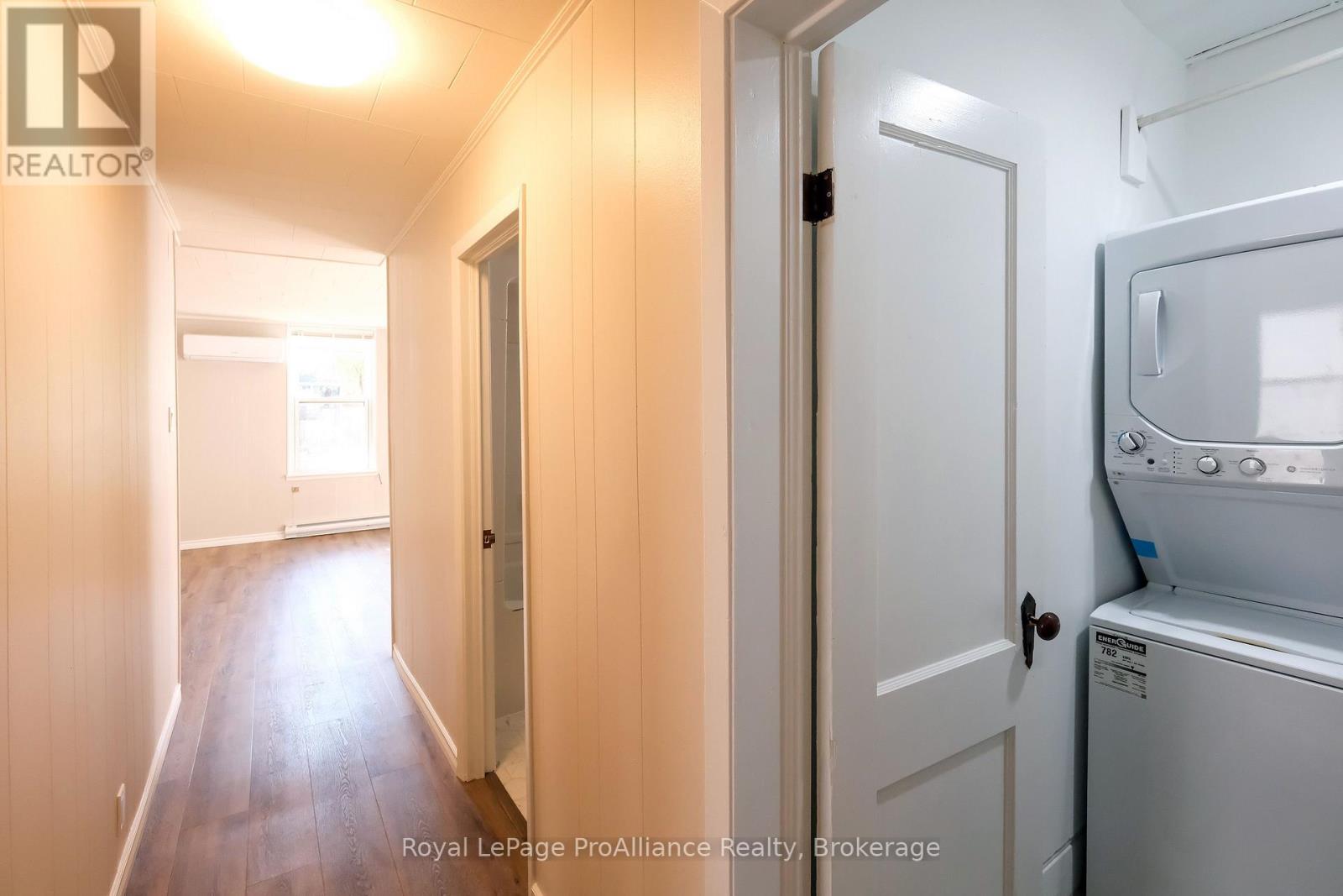 395 Bleecker Avenue Property Photo 9