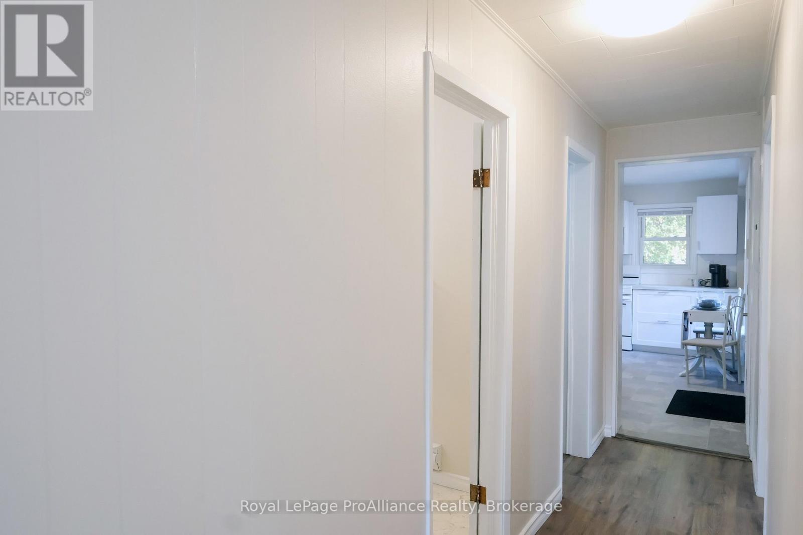 395 Bleecker Avenue Property Photo 12