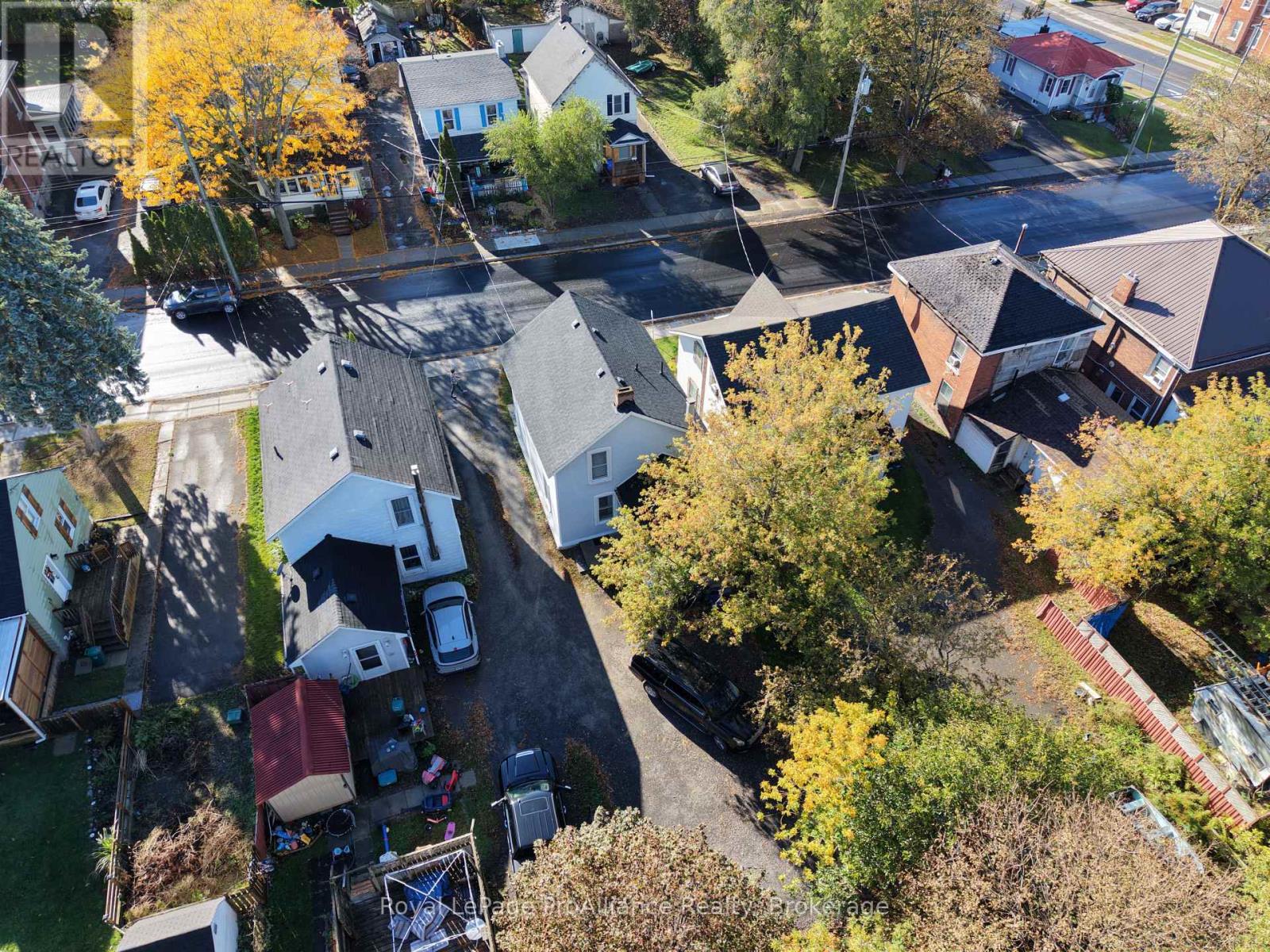 395 Bleecker Avenue Property Photo 29