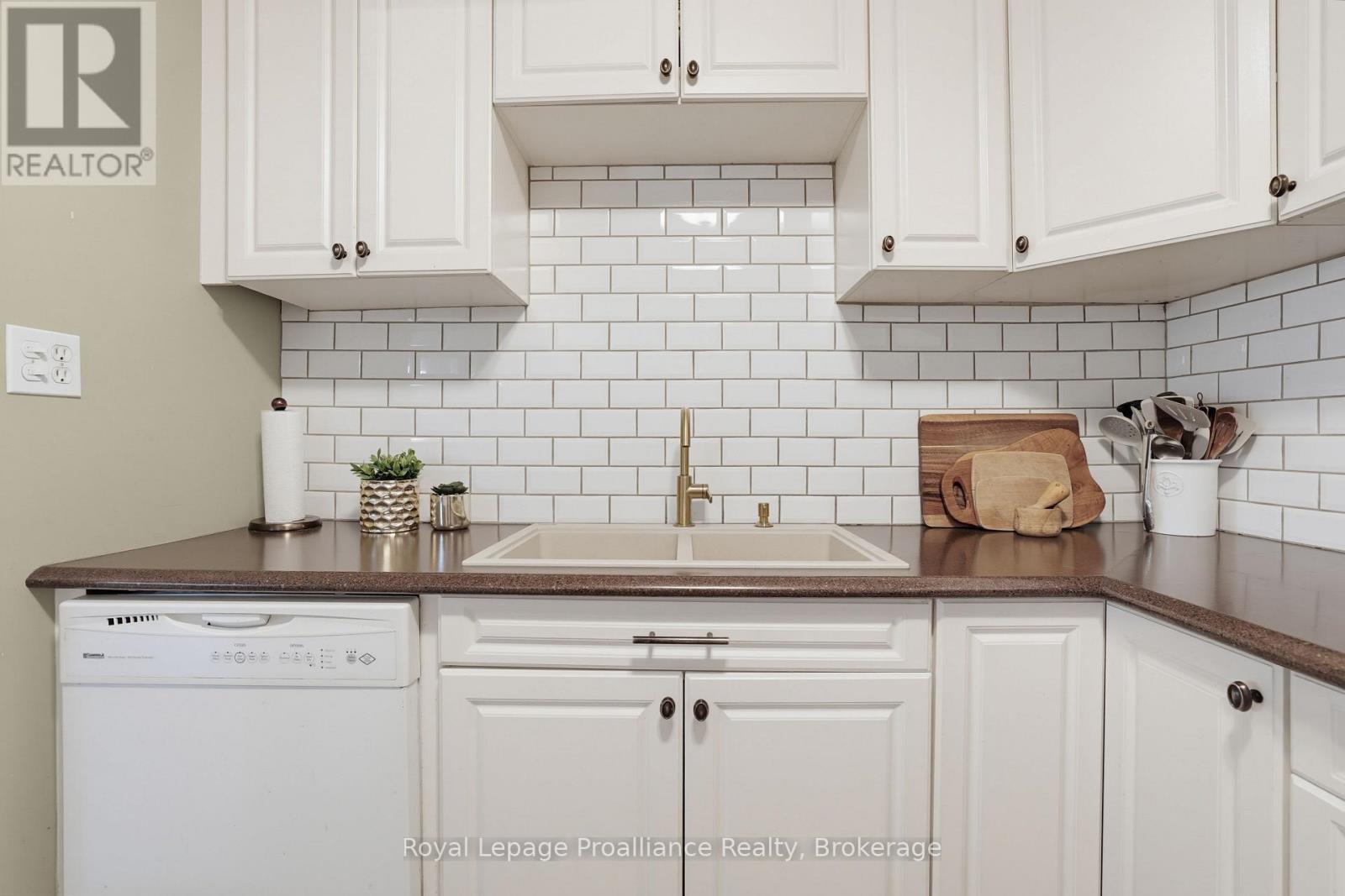 28 Linton Park Road Property Photo 11