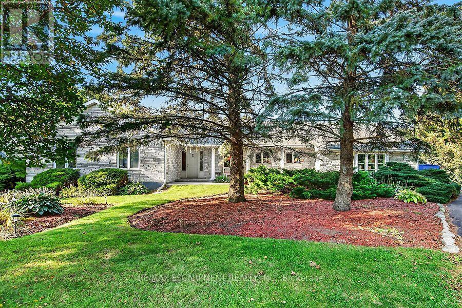 2 Karendale Crescent Property Photo 3