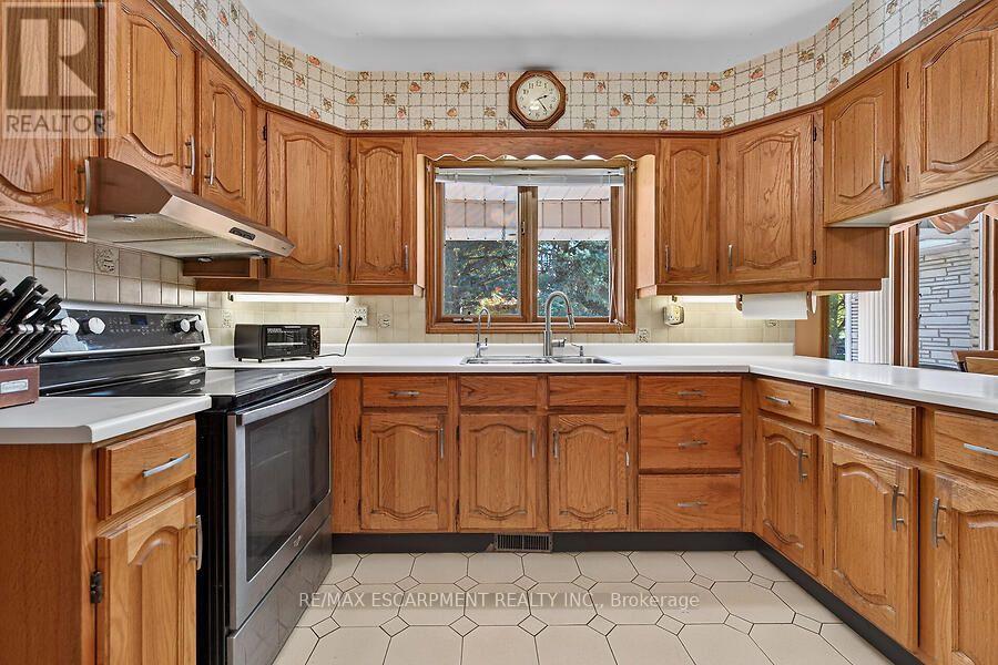 2 Karendale Crescent Property Photo 13