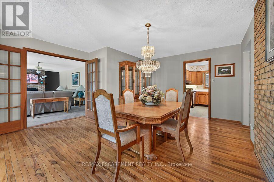 2 Karendale Crescent Property Photo 20