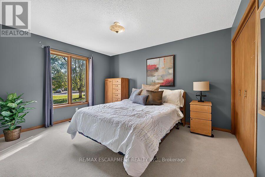 2 Karendale Crescent Property Photo 27