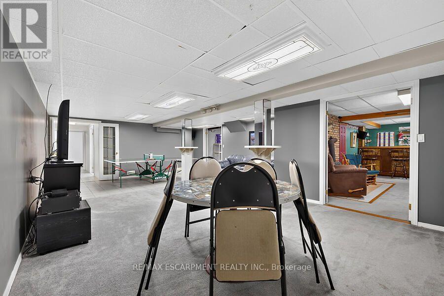 2 Karendale Crescent Property Photo 30