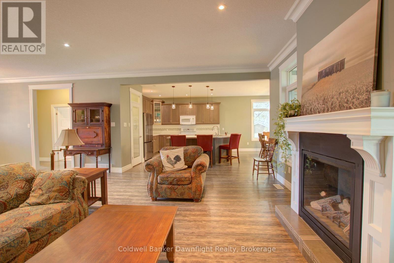 54 Lorne Avenue Property Photo 4