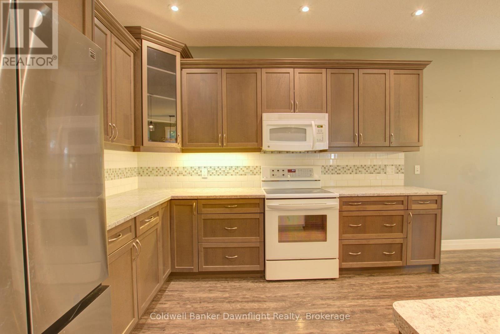 54 Lorne Avenue Property Photo 5