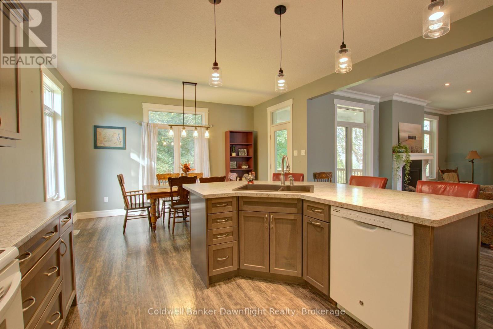 54 Lorne Avenue Property Photo 7