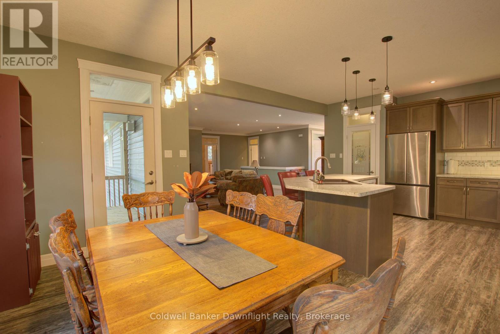 54 Lorne Avenue Property Photo 8