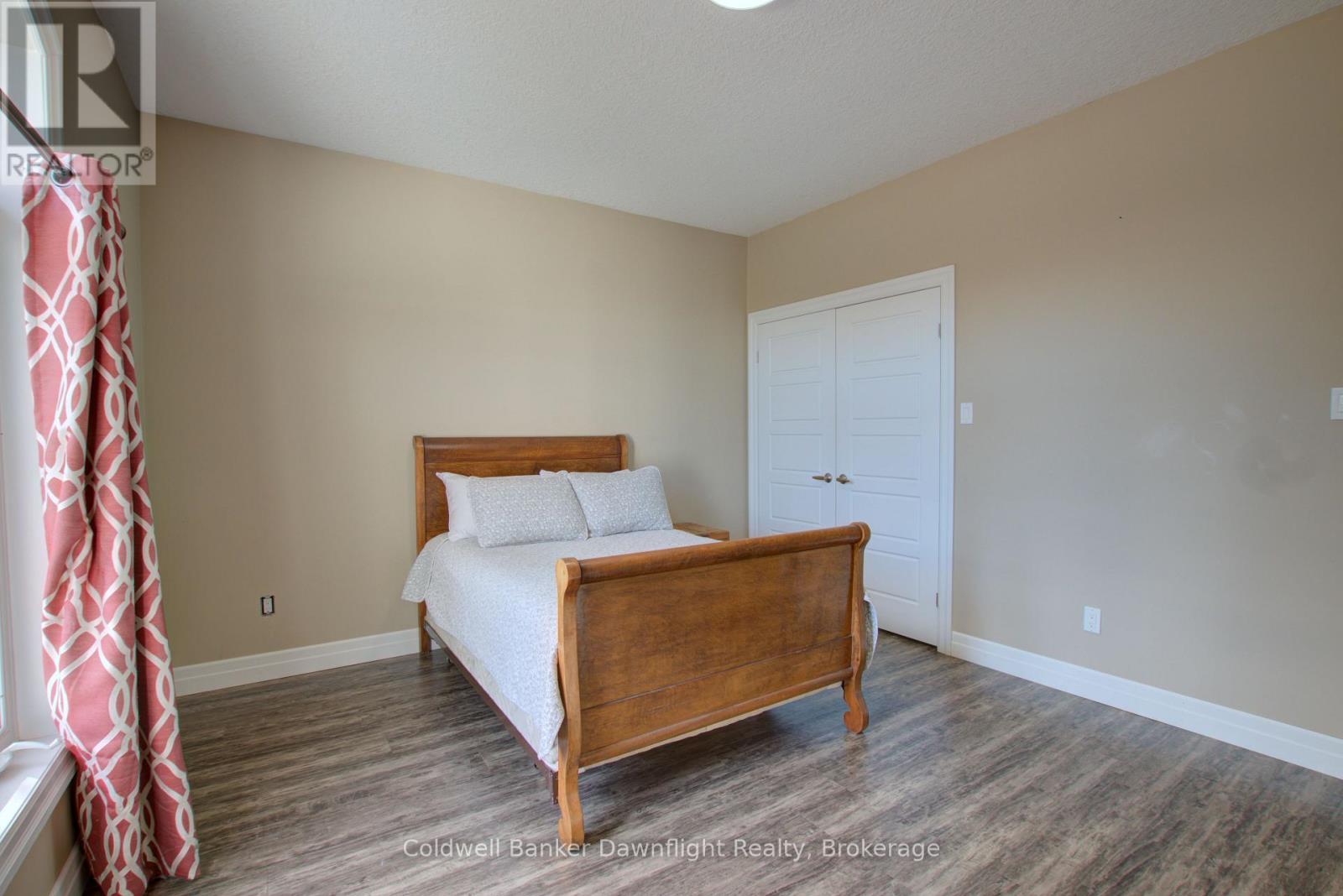 54 Lorne Avenue Property Photo 11