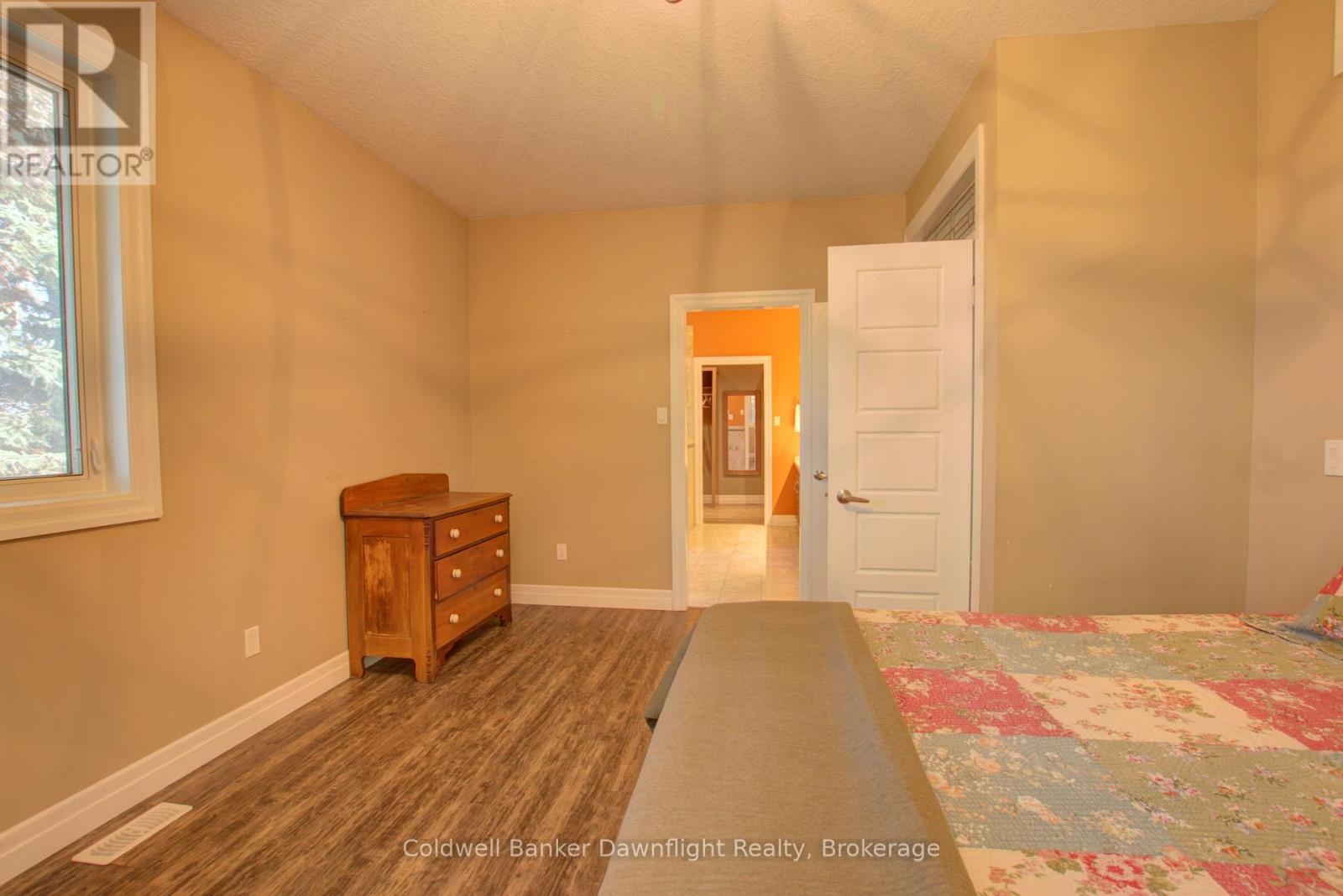 54 Lorne Avenue Property Photo 13