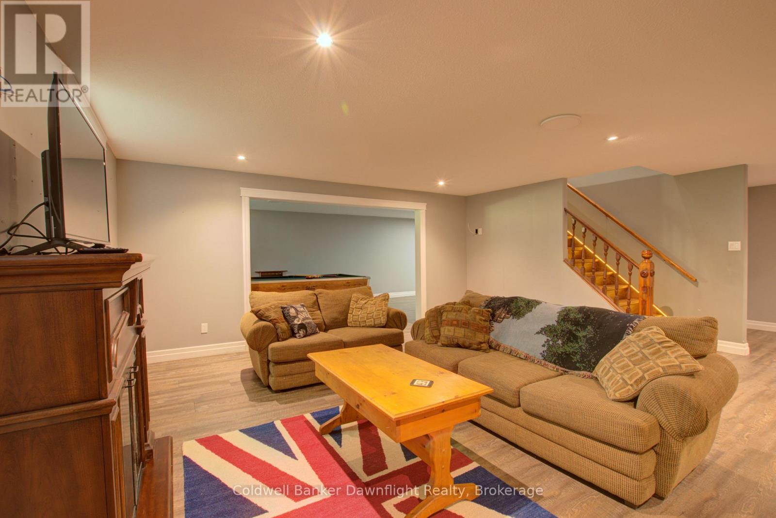 54 Lorne Avenue Property Photo 22