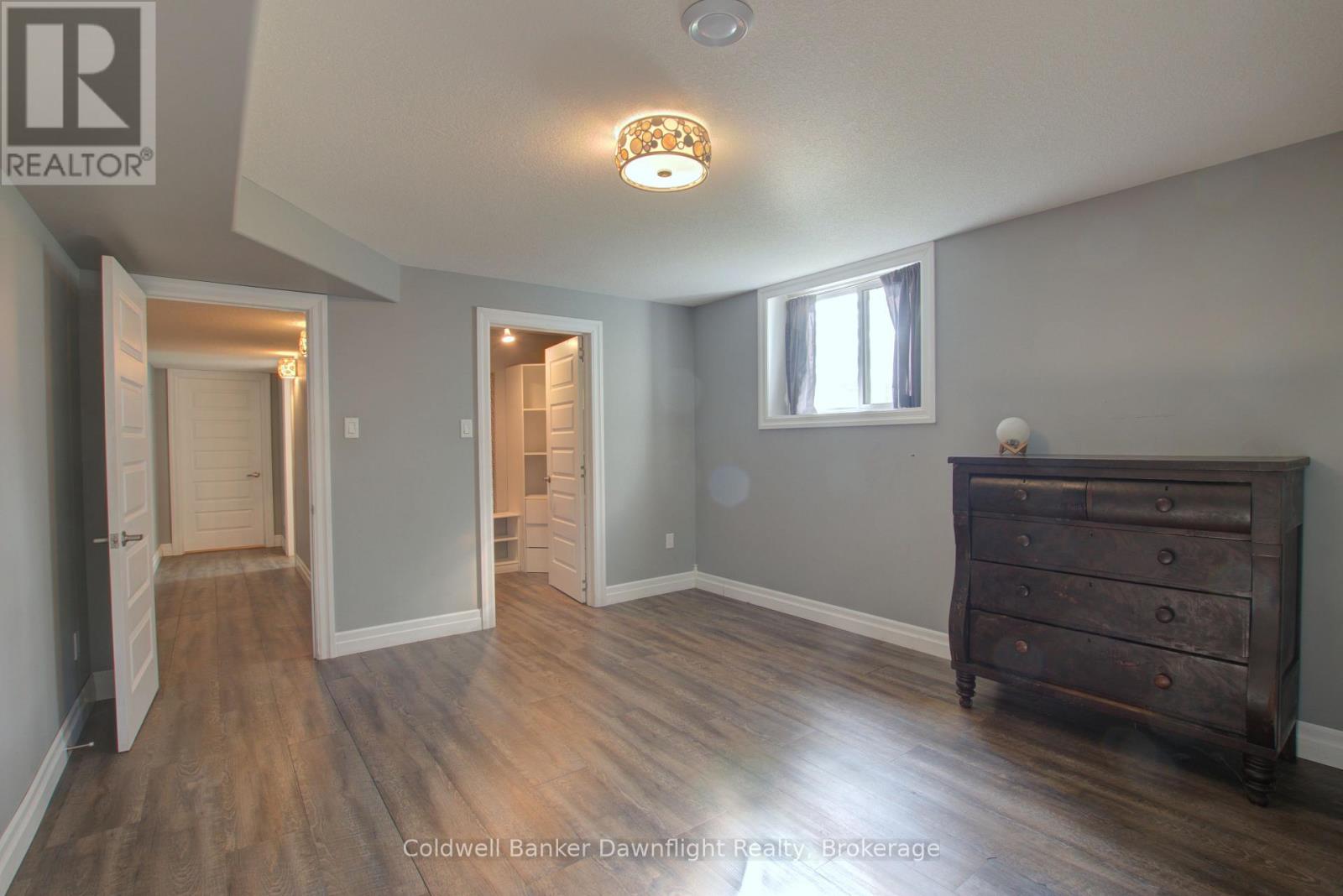 54 Lorne Avenue Property Photo 29