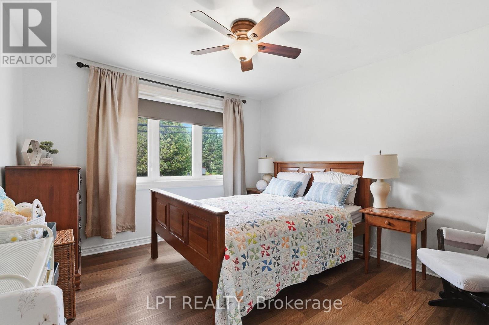 1467 Meadow Road N Property Photo 17