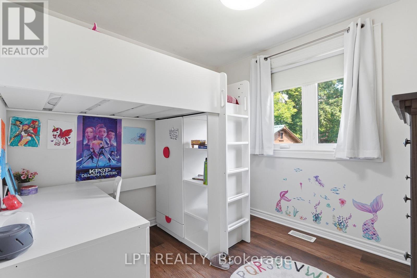 1467 Meadow Road N Property Photo 18