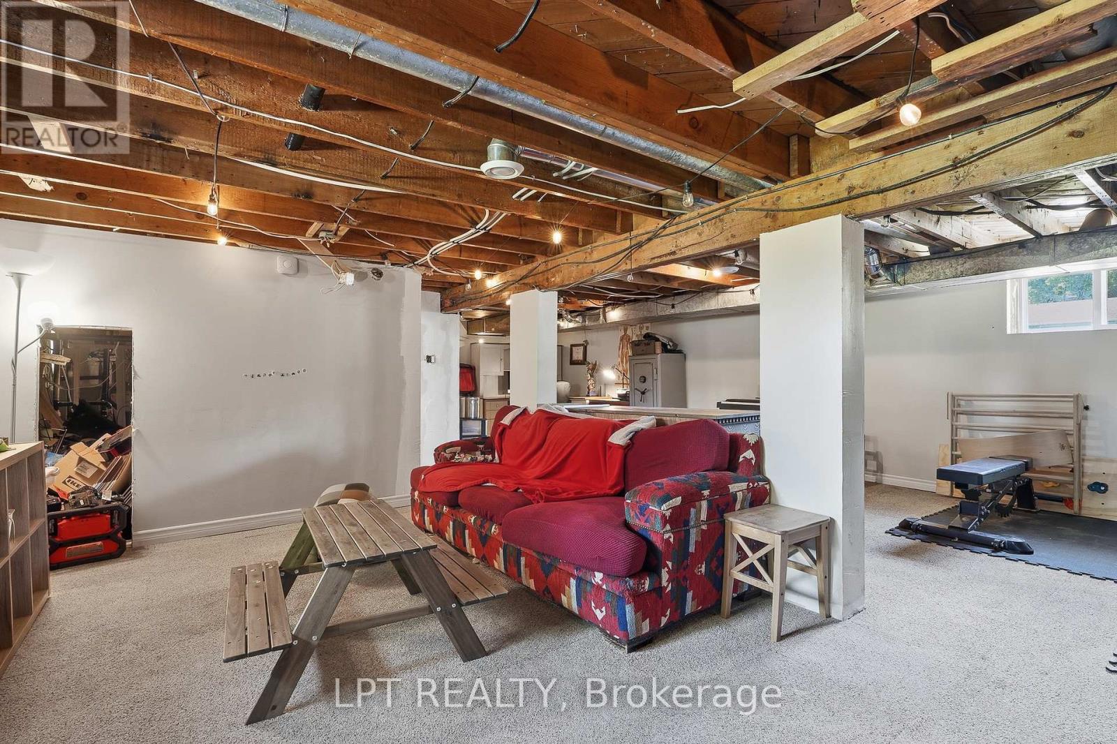 1467 Meadow Road N Property Photo 21