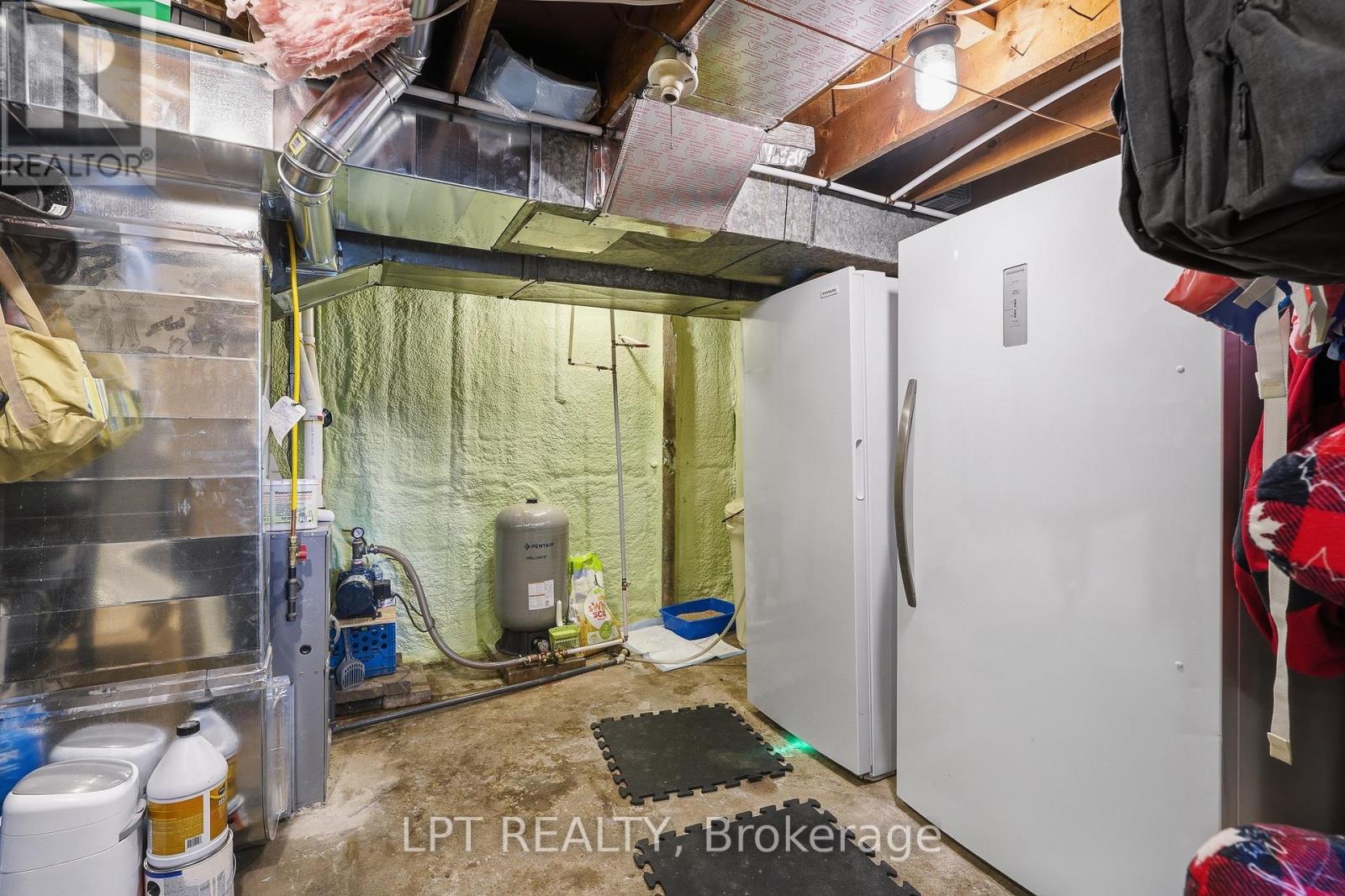 1467 Meadow Road N Property Photo 26