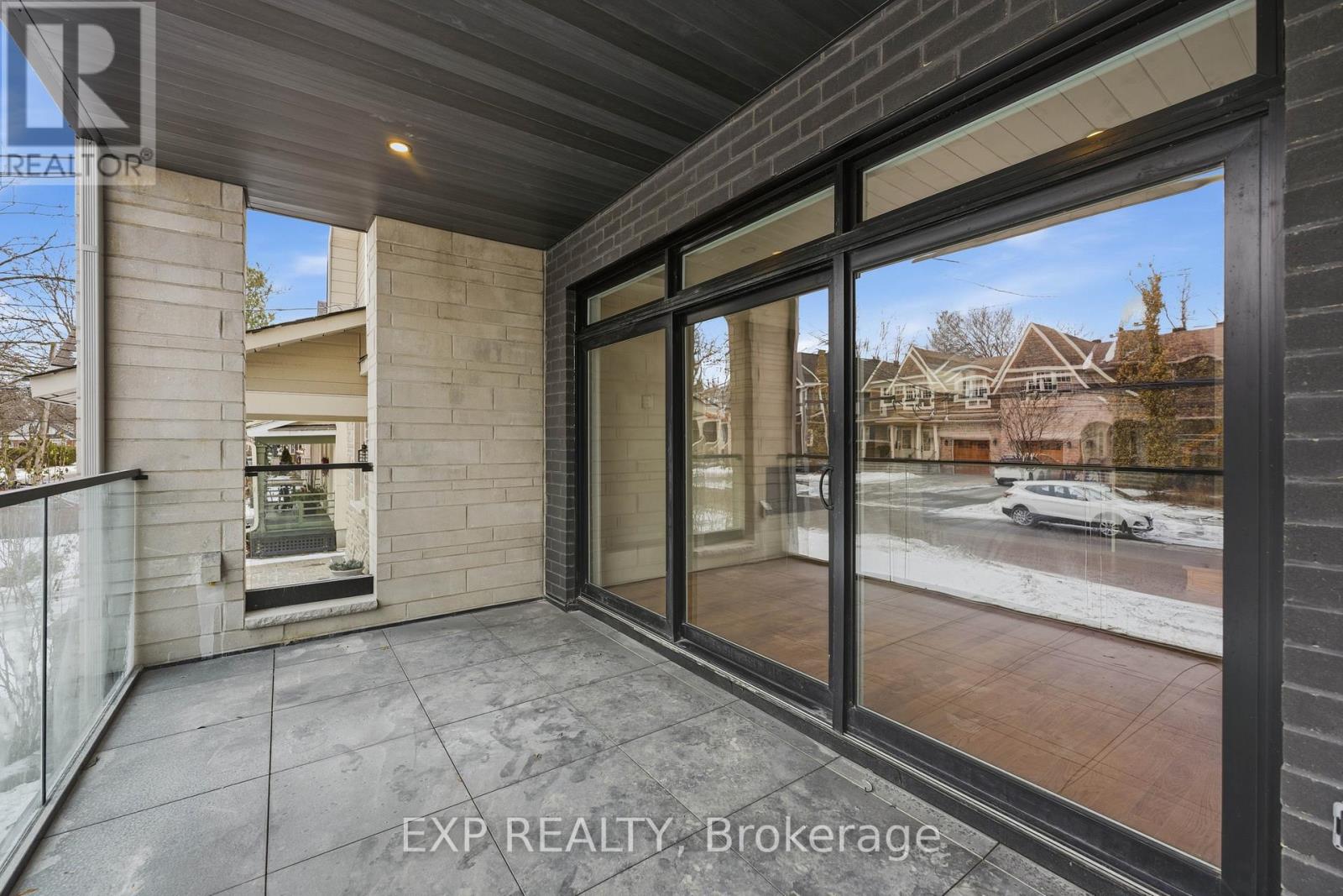 A - 512 Roosevelt Avenue Property Photo 10