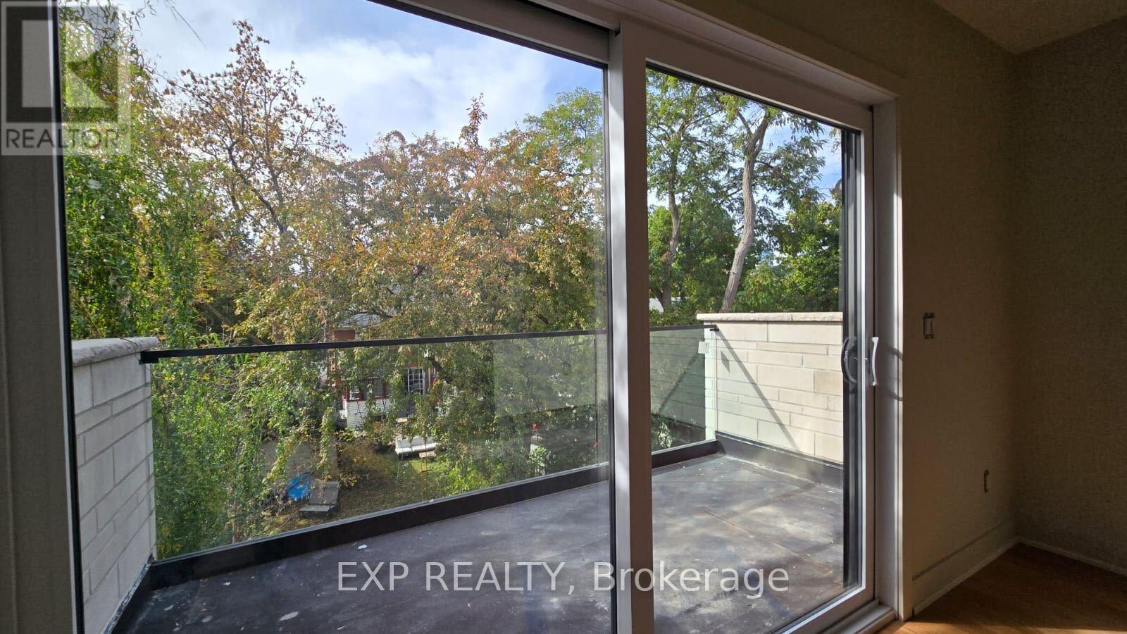 A - 512 Roosevelt Avenue Property Photo 17