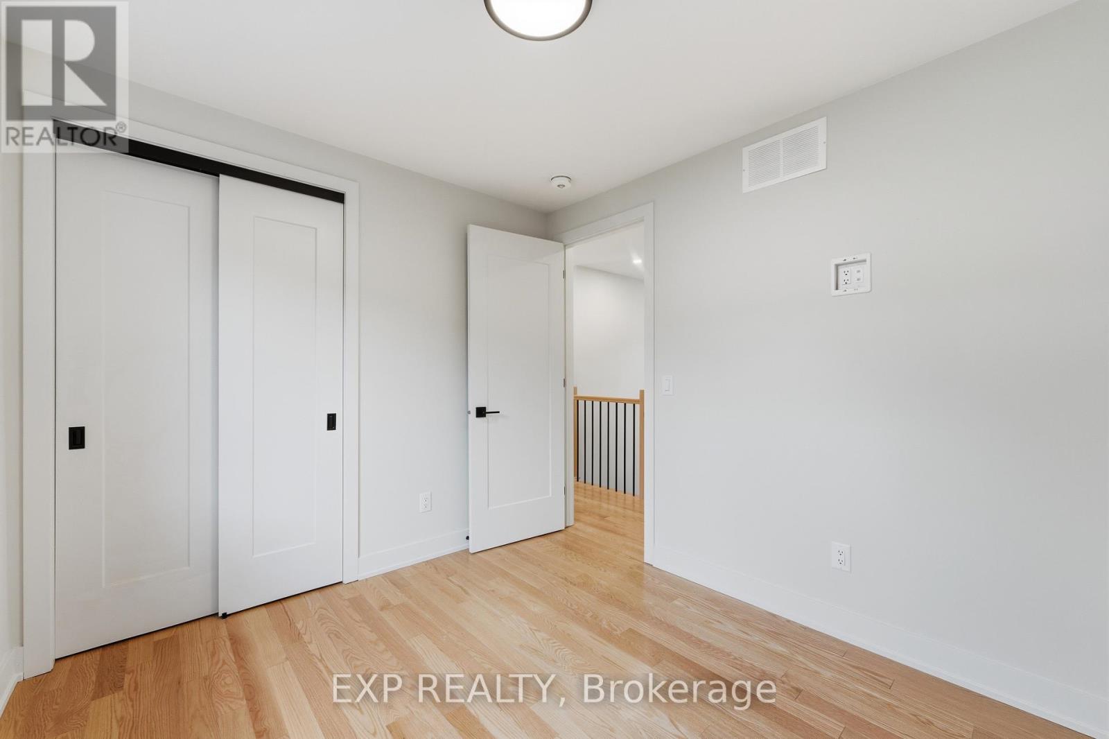 A - 512 Roosevelt Avenue Property Photo 25