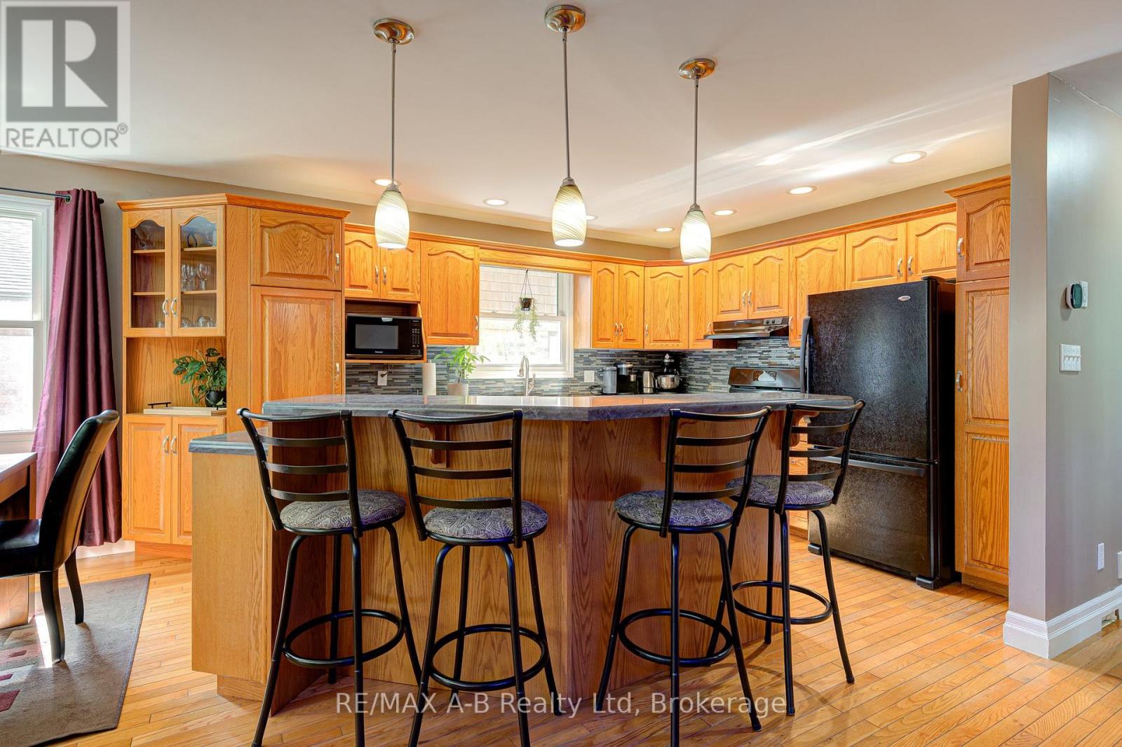 224 Morenz Drive Property Photo 10