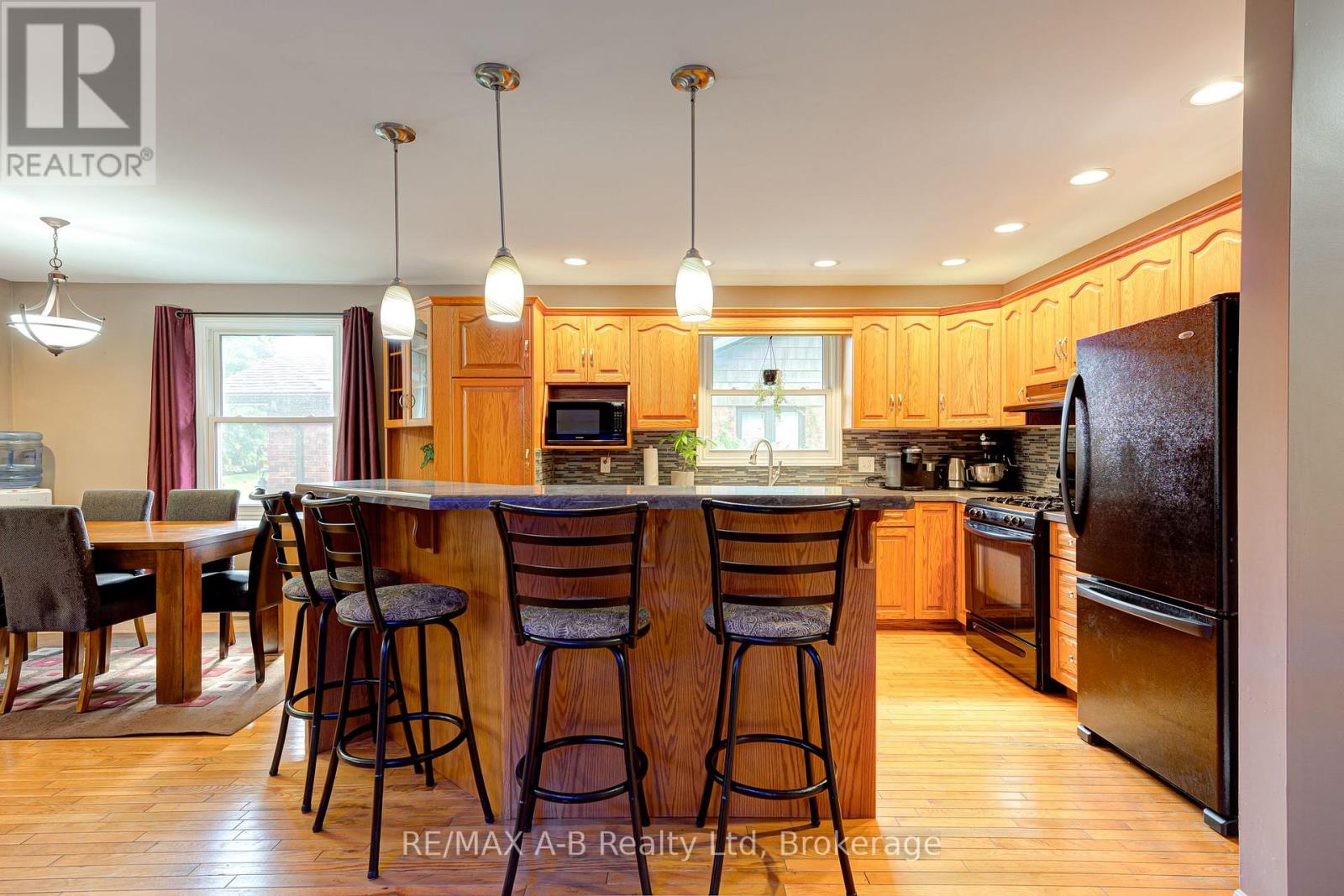 224 Morenz Drive Property Photo 11